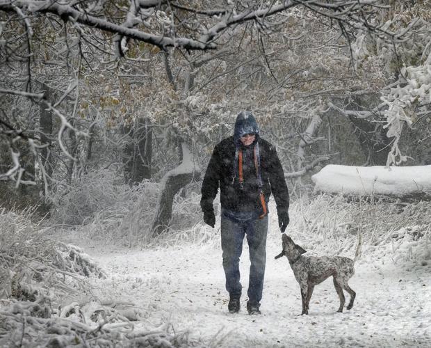 Storm sets snow record in Bismarck; snow a hassle for farmers and ranchers