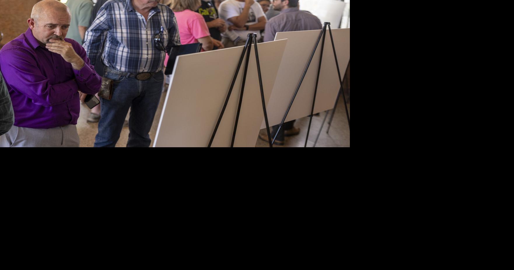 Residents voice concerns over Mandan data center during town hall
