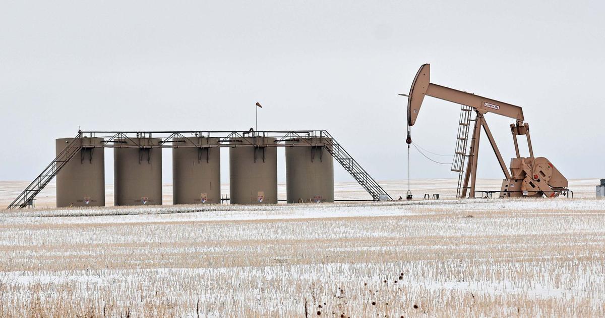 Blizzard prompts slowdown in North Dakota’s oil patch
