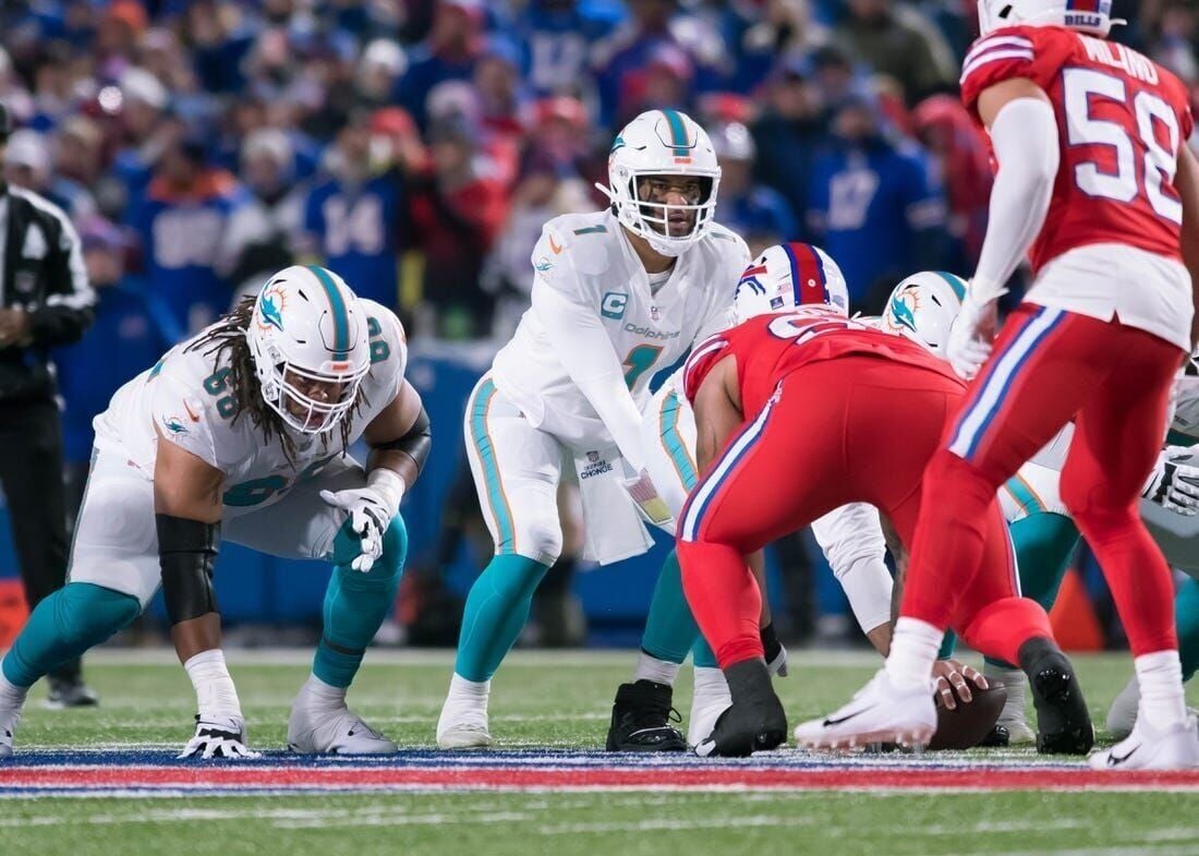 Miami Dolphins score 70 points and take a knee rather than take a shot at  NFL scoring mark