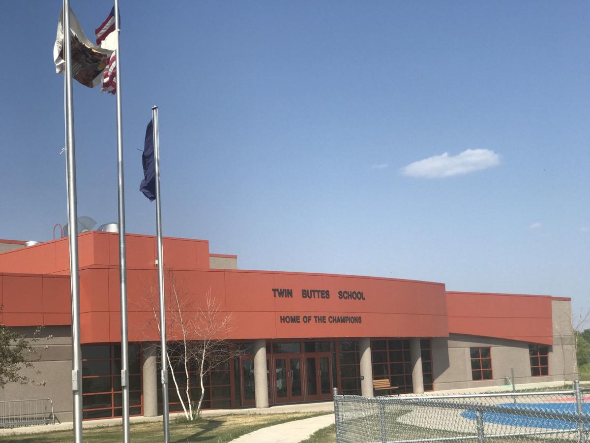 Gun threat delays start of Twin Buttes school year