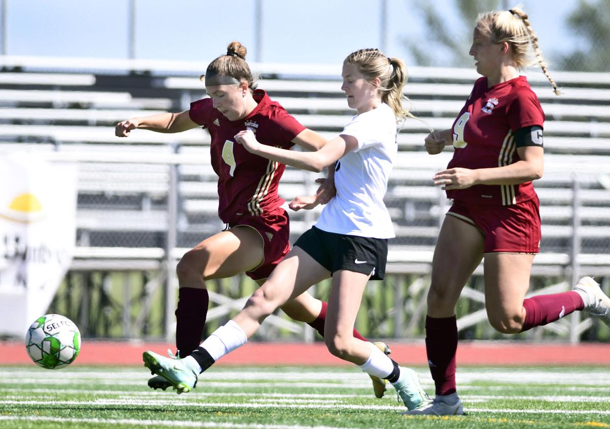 Mandan earns spot in state soccer semifinals