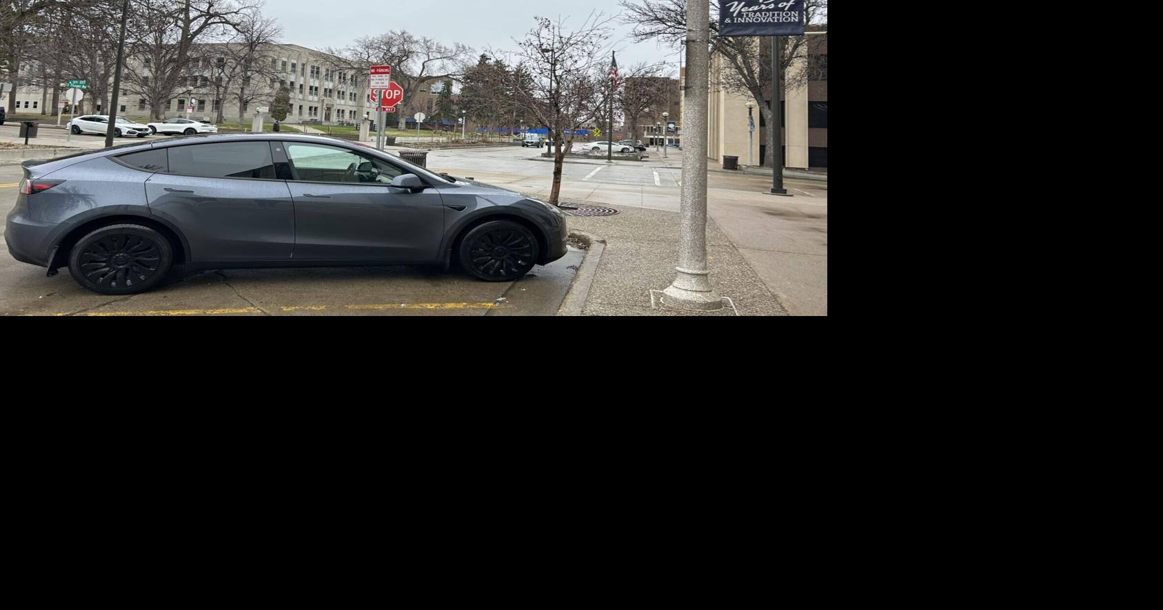 Judge kicks Tesla’s North Dakota dealership dispute to administrative appeal