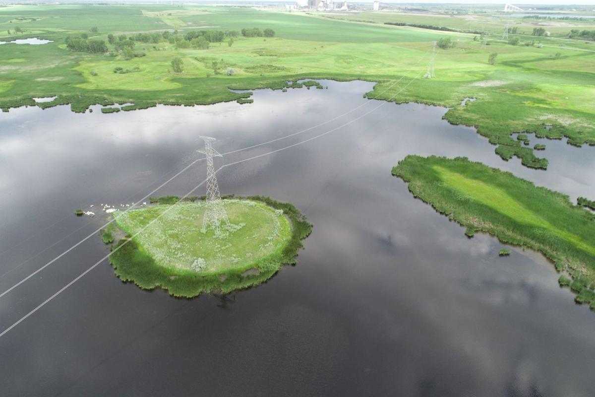 GRE HVDC Transmission Line Coal Creek