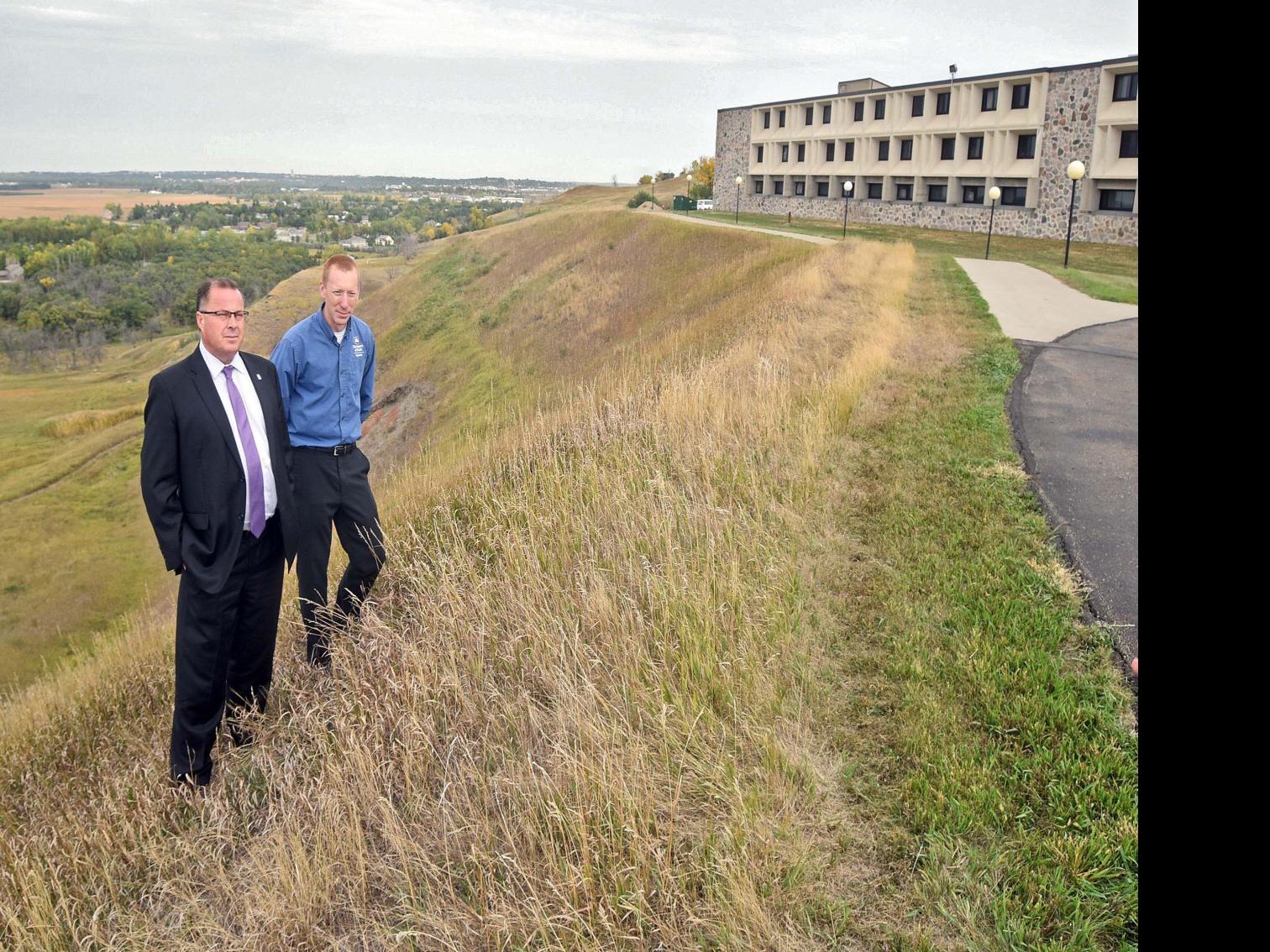 U Mary Gets 2 8 Million Fema Grant To Protect Against Landslide Threat Bismarck Bismarcktribune Com