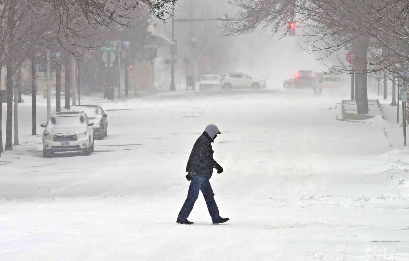 Storm brings snow, wind, cold to North Dakota; chainreaction pileup in