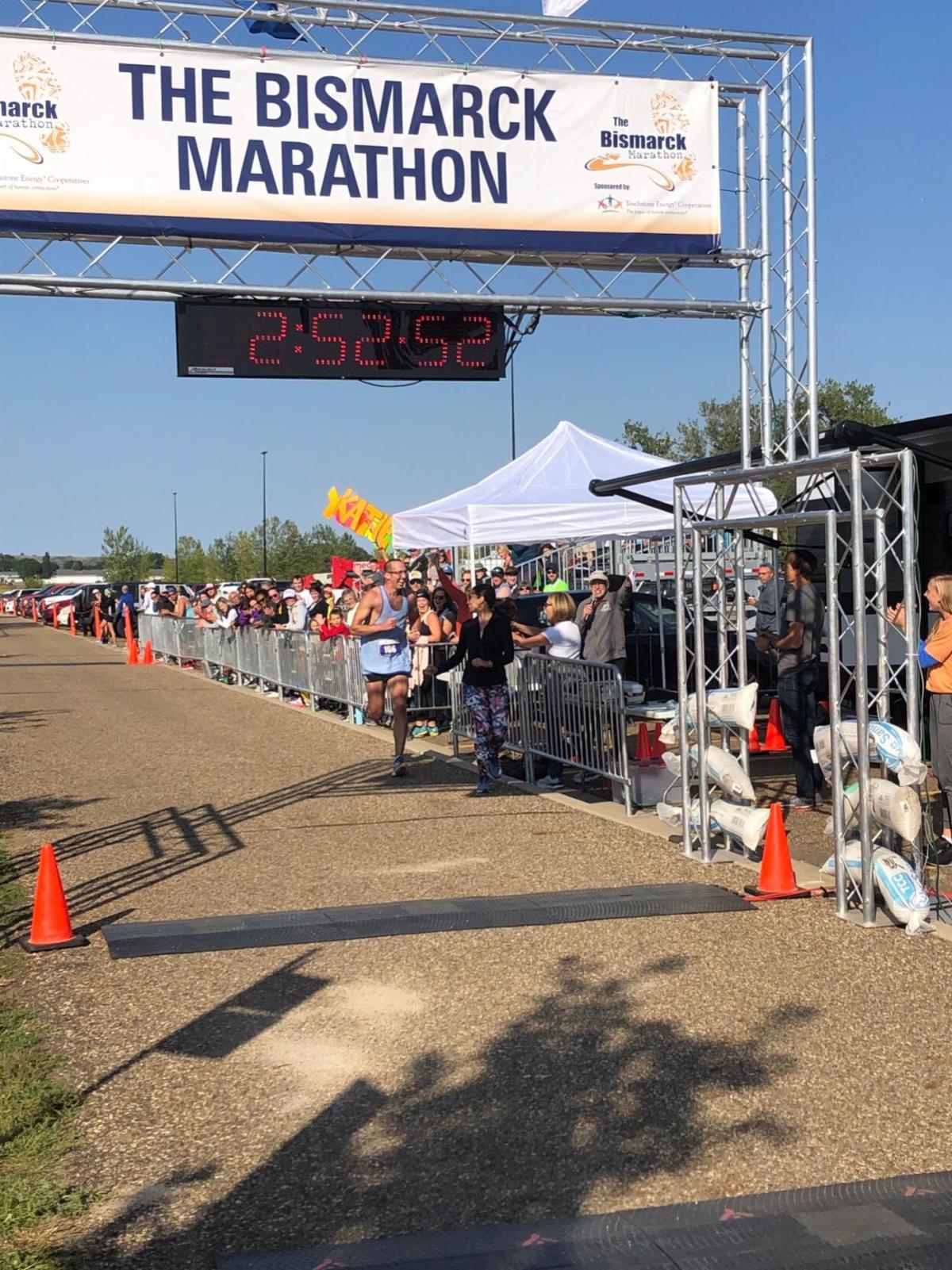 Battista Carlson Win Bismarck Marathon Local Sports Bismarcktribune Com