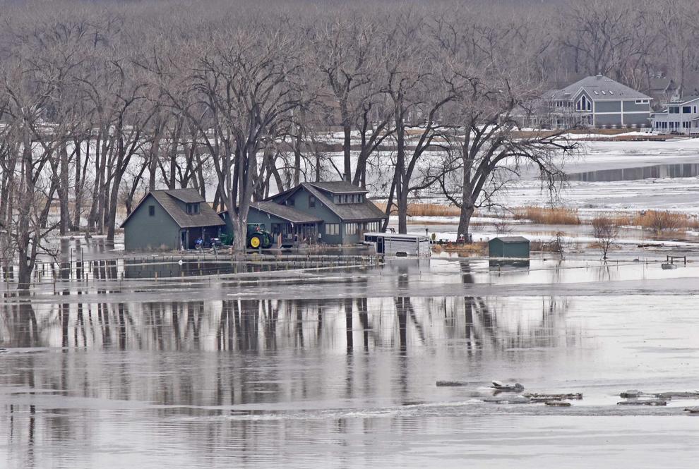 Spring thaw continues in BismarckMandan; Fort Lincoln closes due to