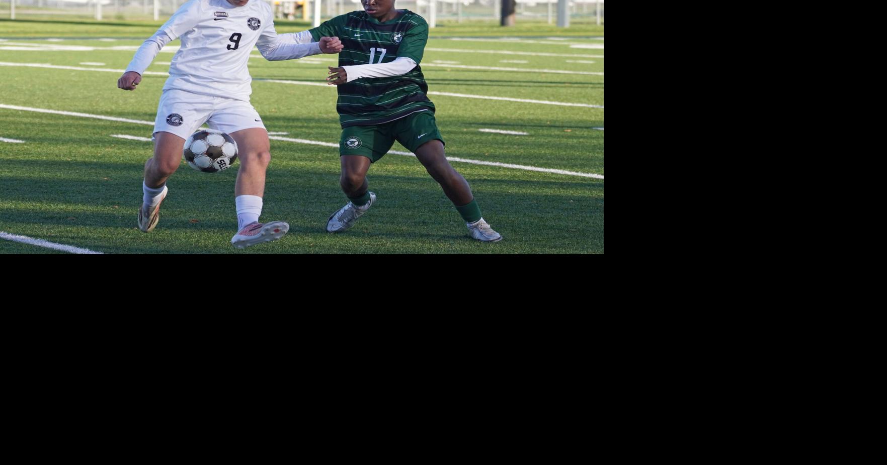 Mandan-St. Mary's boys finish third at state soccer