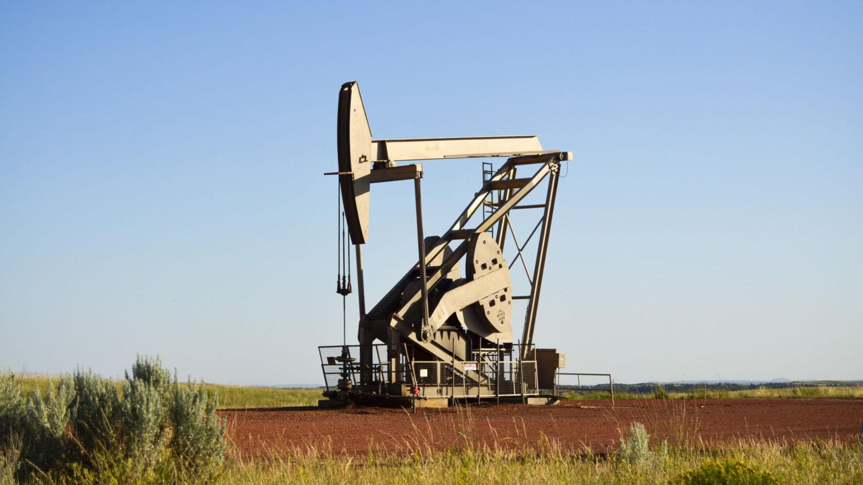 Energy regulators target irresponsible corporate heads; other bills address gas storage, contamination - Vimarsana News