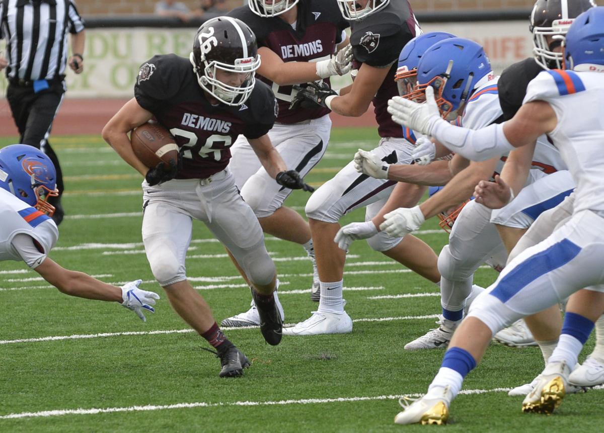West Fargo Sheyenne Beats Bismarck High Pro Football