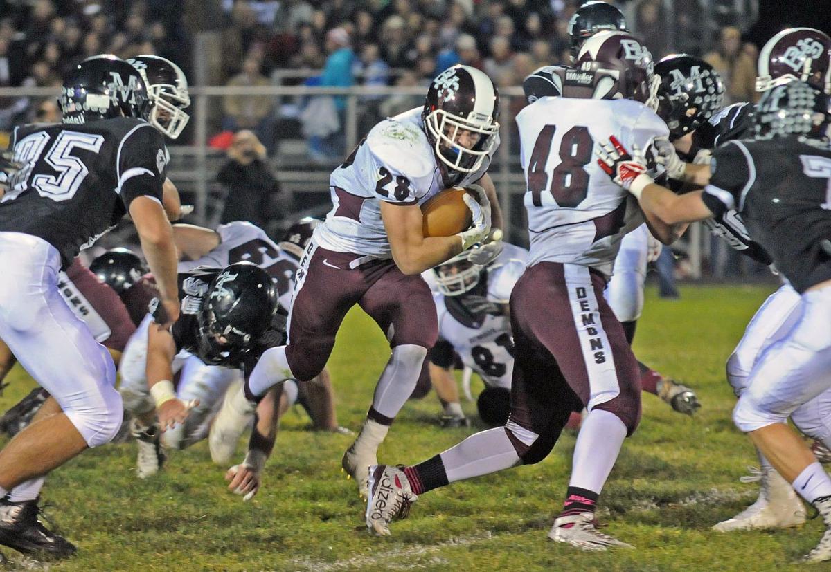 102215-spt-football2.jpg