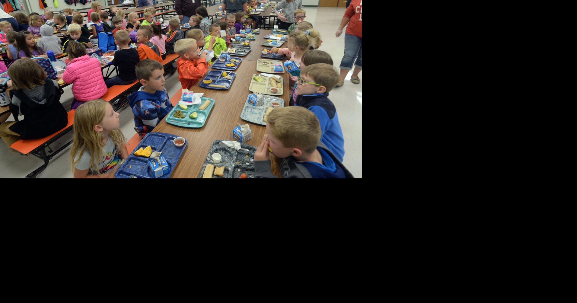 Tribune editorial: School meals play key role in education