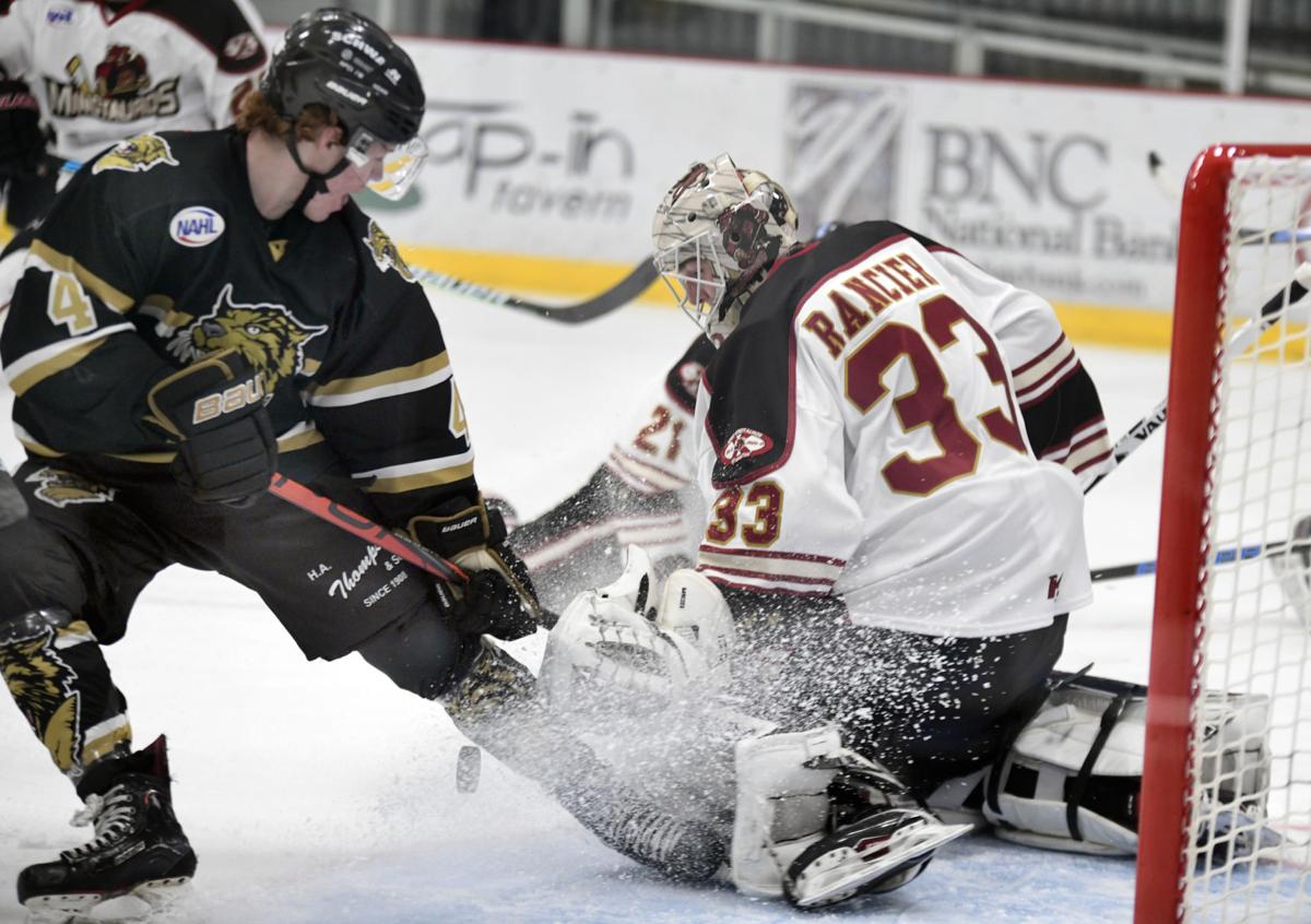 121920-spt-bobcats-minot