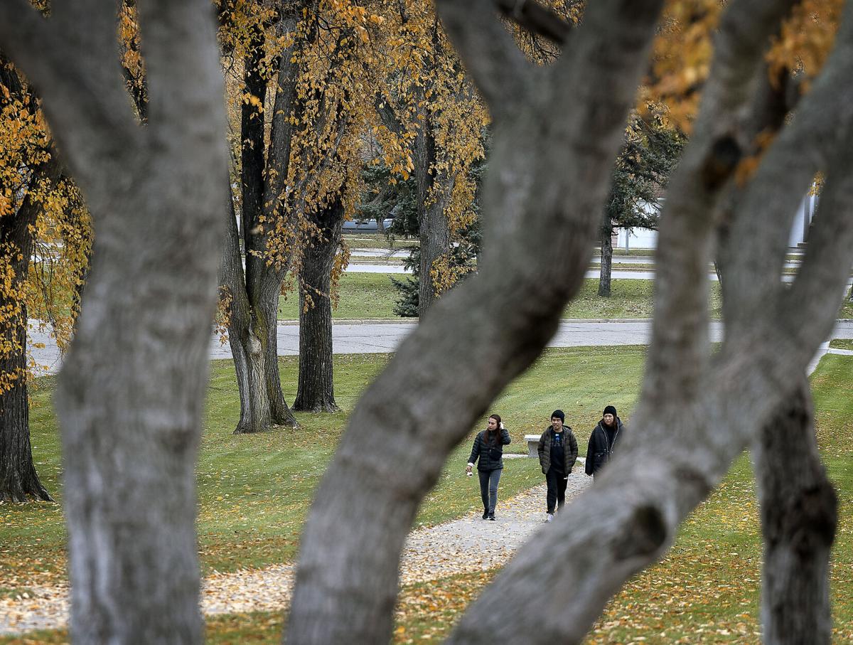 Storm system with snow, cold begins moving into North Dakota