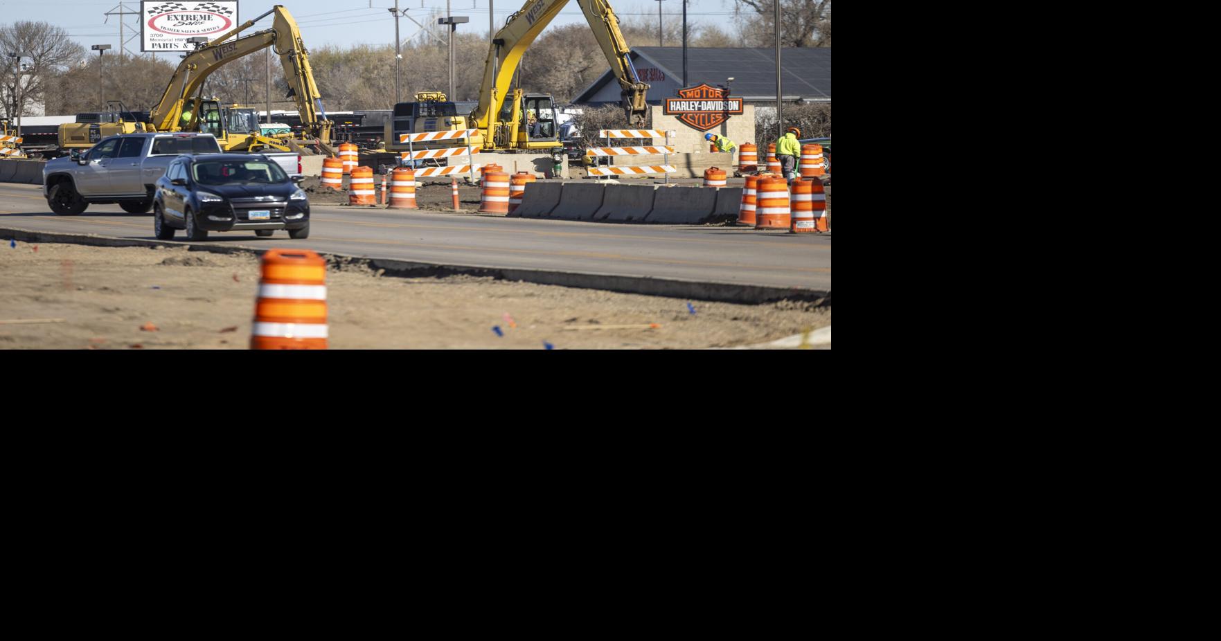One Memorial Highway intersection opens, another closes