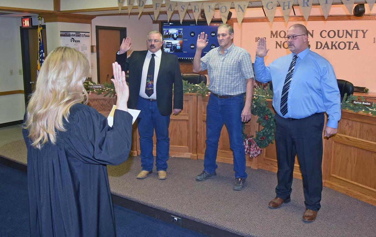 Morton County commissioners sworn in