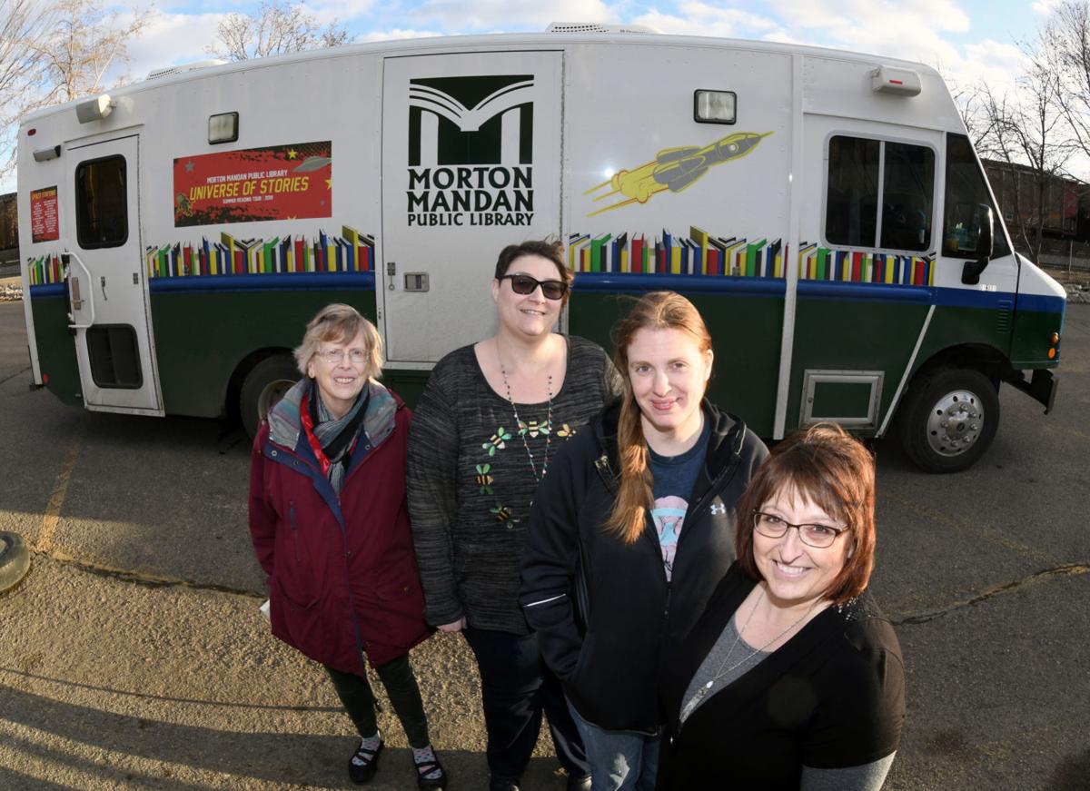 030620-mdn-book-mobile-census