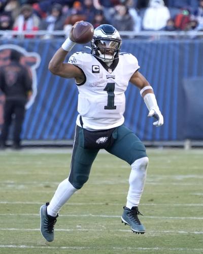 Eagles quarterback Jalen Hurts could miss next two games with sprained  shoulder, NFL sources say