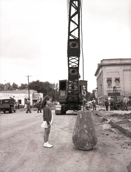 Broadway Bismarck 1948