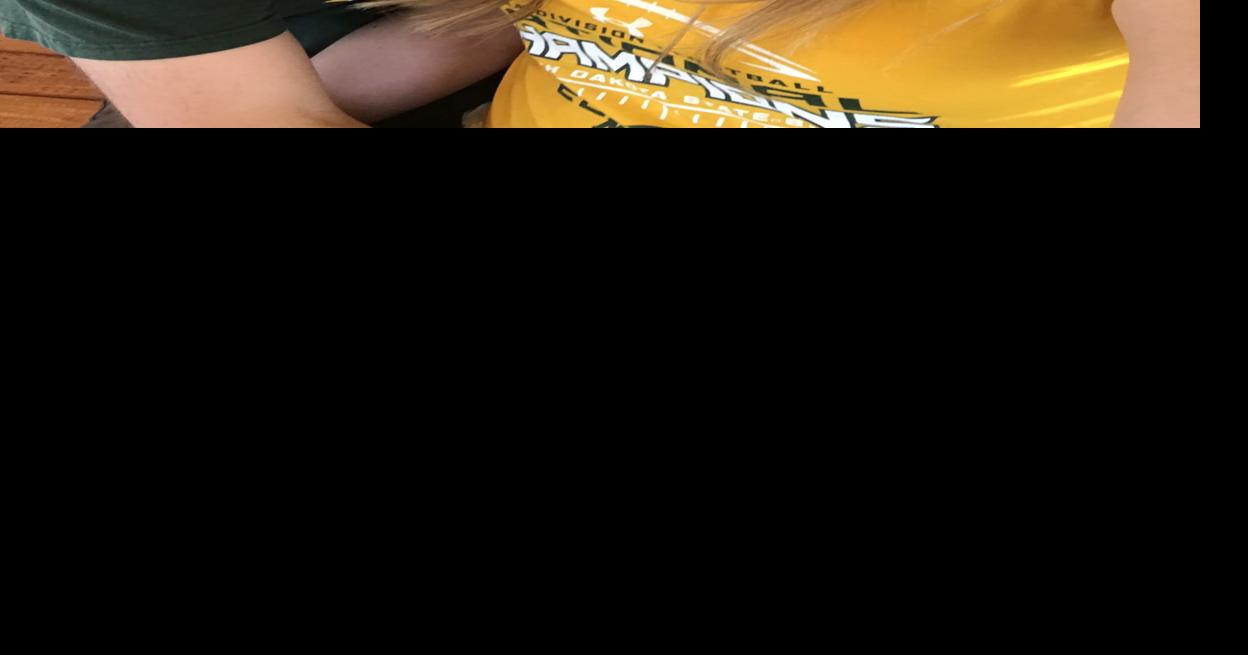 ‘Horns up!’ from the womb Couple shares ultrasound image of NDSU Bison