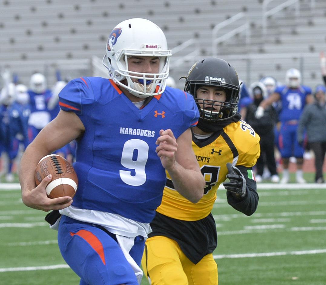 102719-spt-Football-02