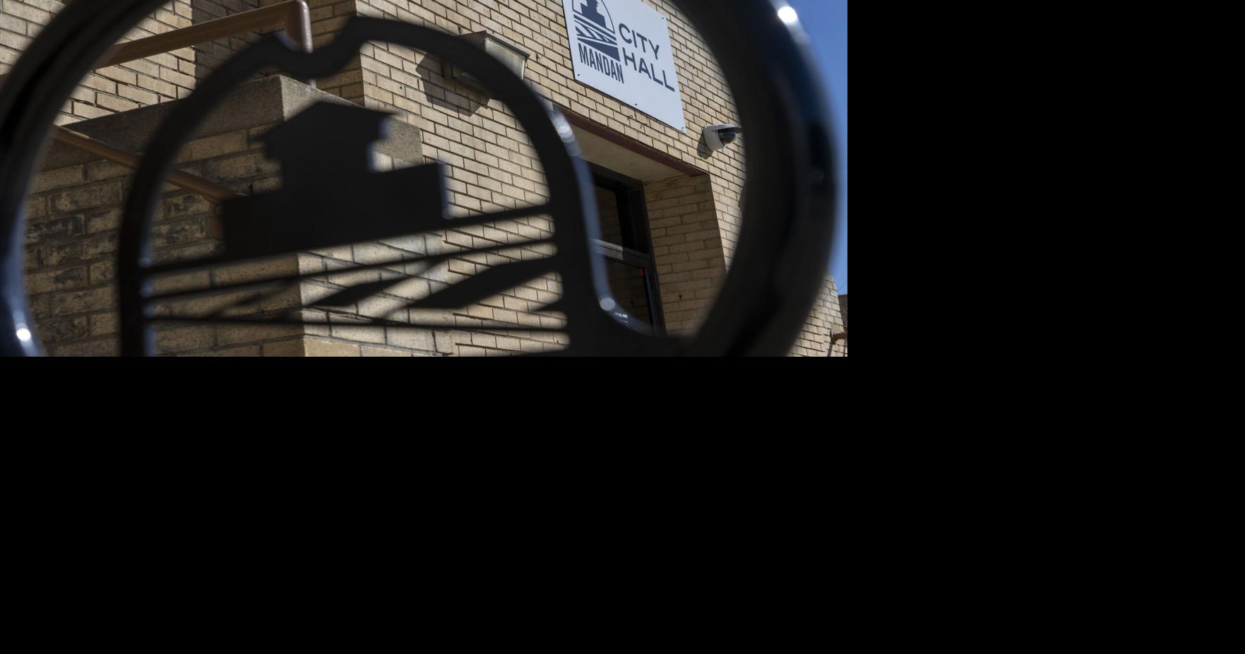 Mandan News Briefs for Oct. 31