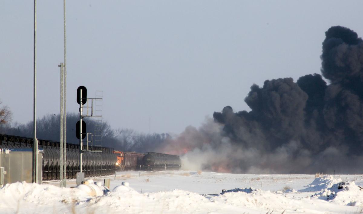 Rail industry phasing out tank cars involved in Casselton derailment