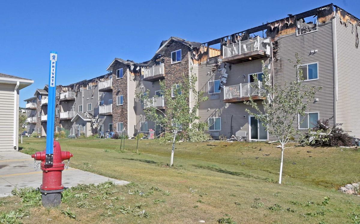Mandan Apartment Building Fire Has Similarities To Blaze A Year Ago At Neighboring Apartments Mandan Bismarcktribune Com