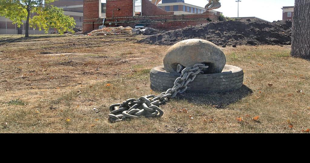 Auction date set for warden’s house items