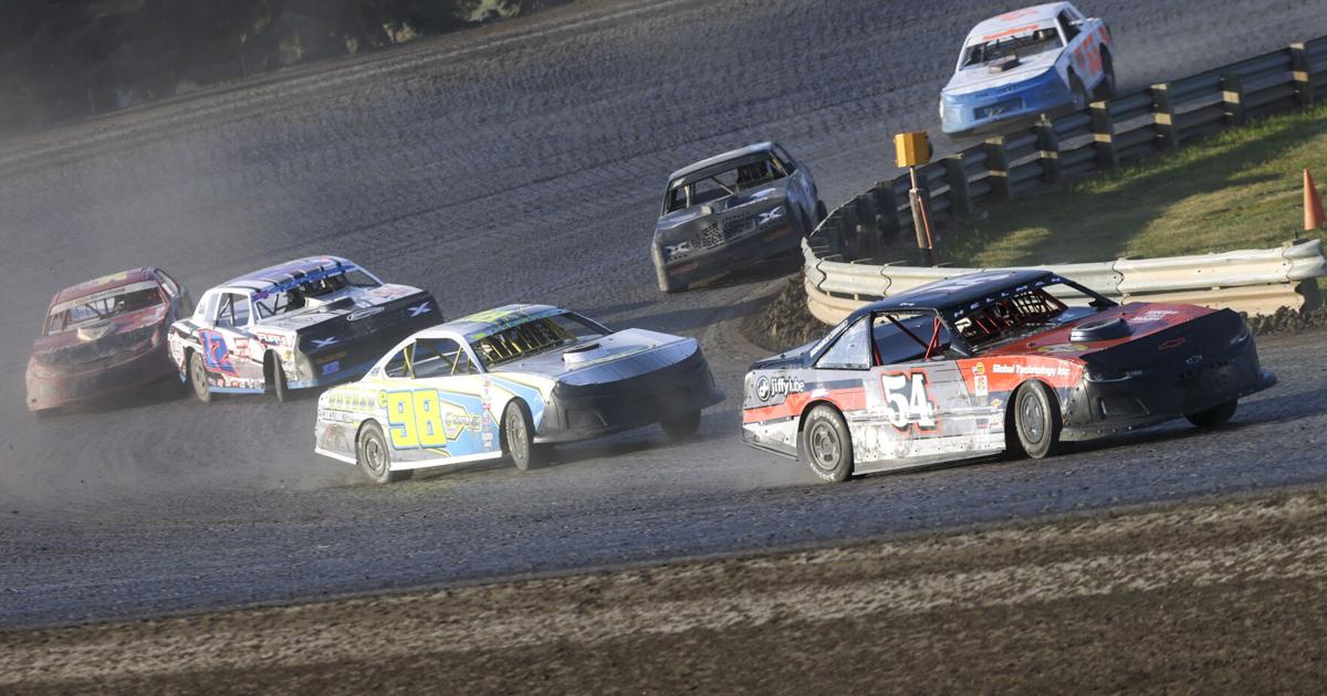 Gov's Cup begins final month at Dacotah Speedway