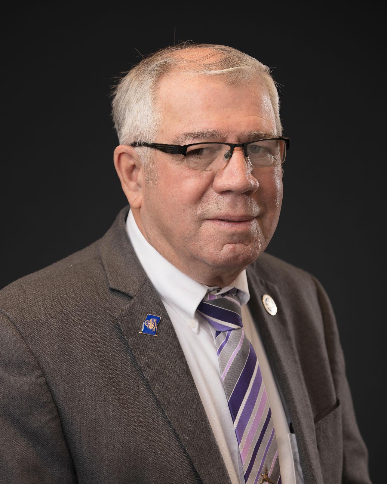 North Dakota District 33 candidates emerge; Delzer to run again