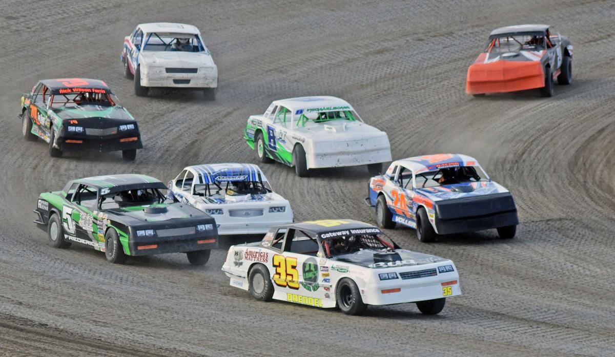 Dacotah Speedway's Mandan Dirt Series Races Tribune Photo Collections