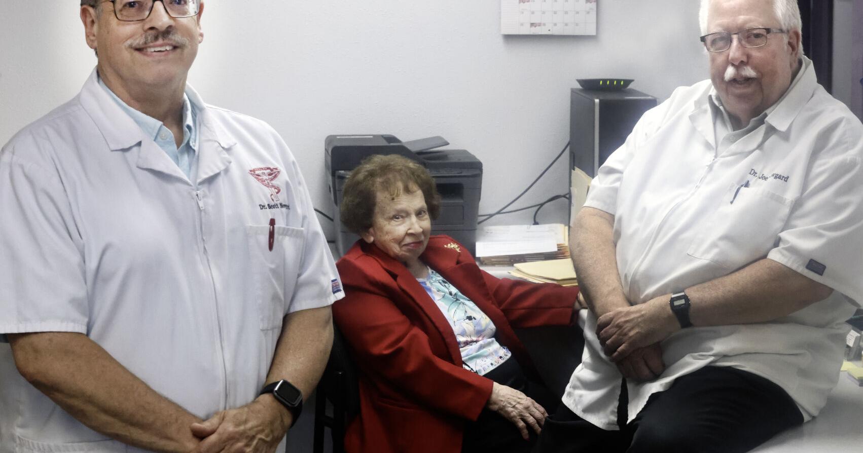 Mandan business's 94-year-old receptionist retiring - Vimarsana News
