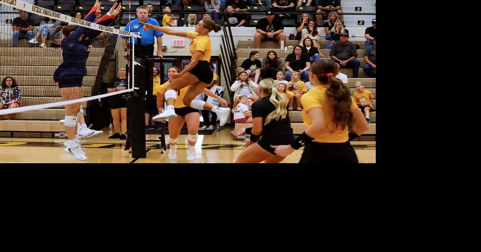 U-Mary, BSC swept on volleyball courts