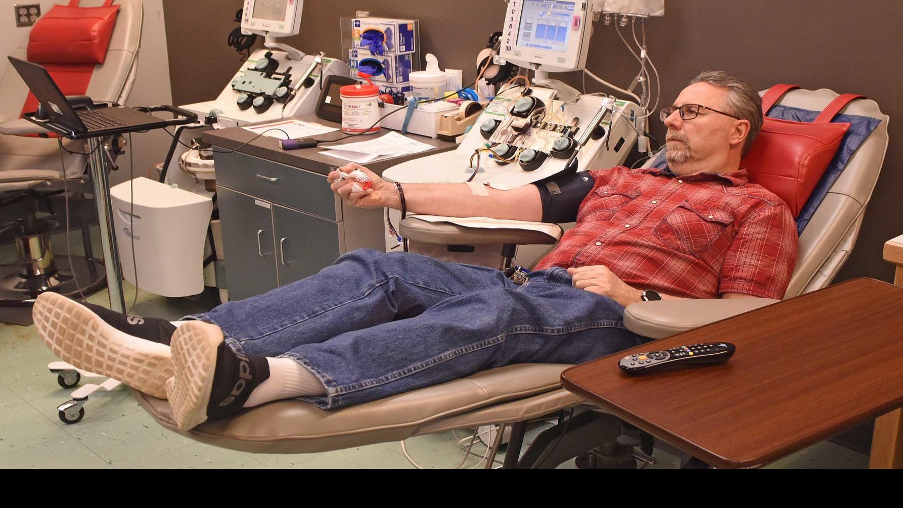 Drop In Blood Donations Worry Health Officials Amid Virus Outbreak Health Bismarcktribune Com