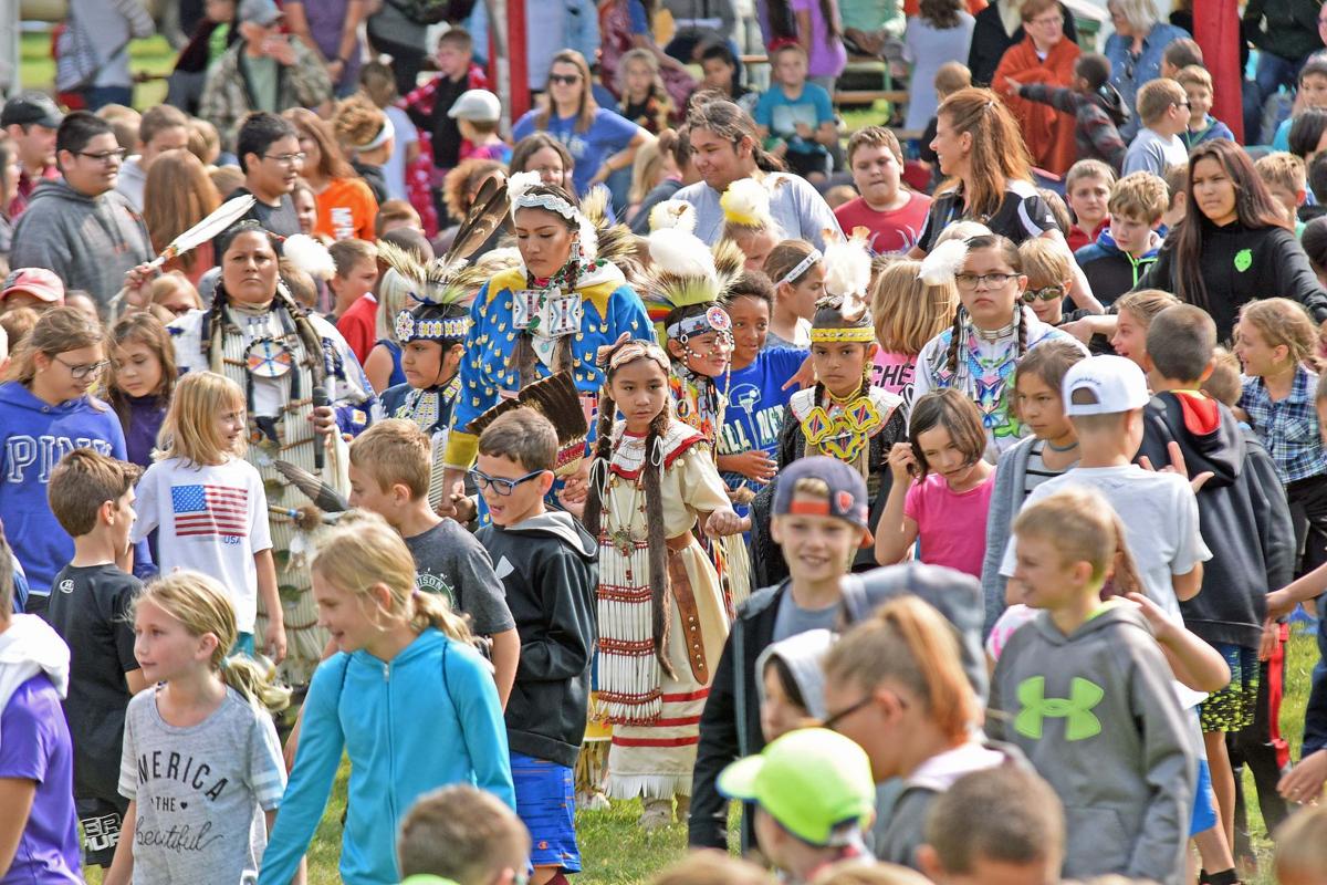 090917-nws-powwow5.jpg