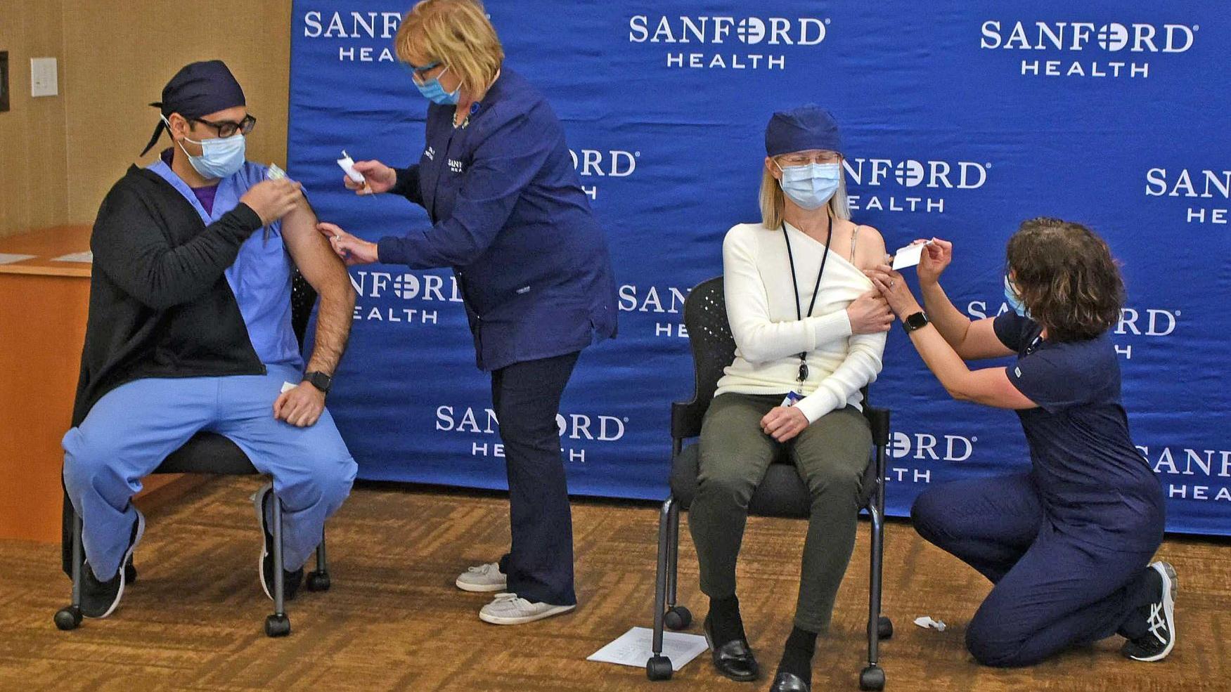 'The beacon of hope' -- first COVID-19 vaccinations occur in Bismarck - Vimarsana News