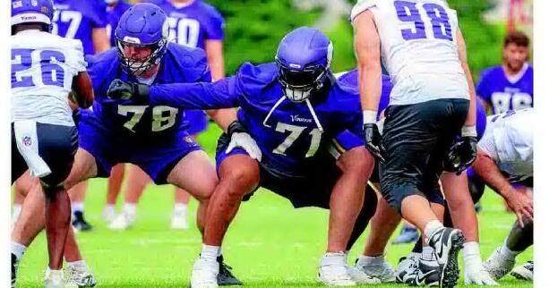 Tested by injury, Vikings' Darrisaw smiles again