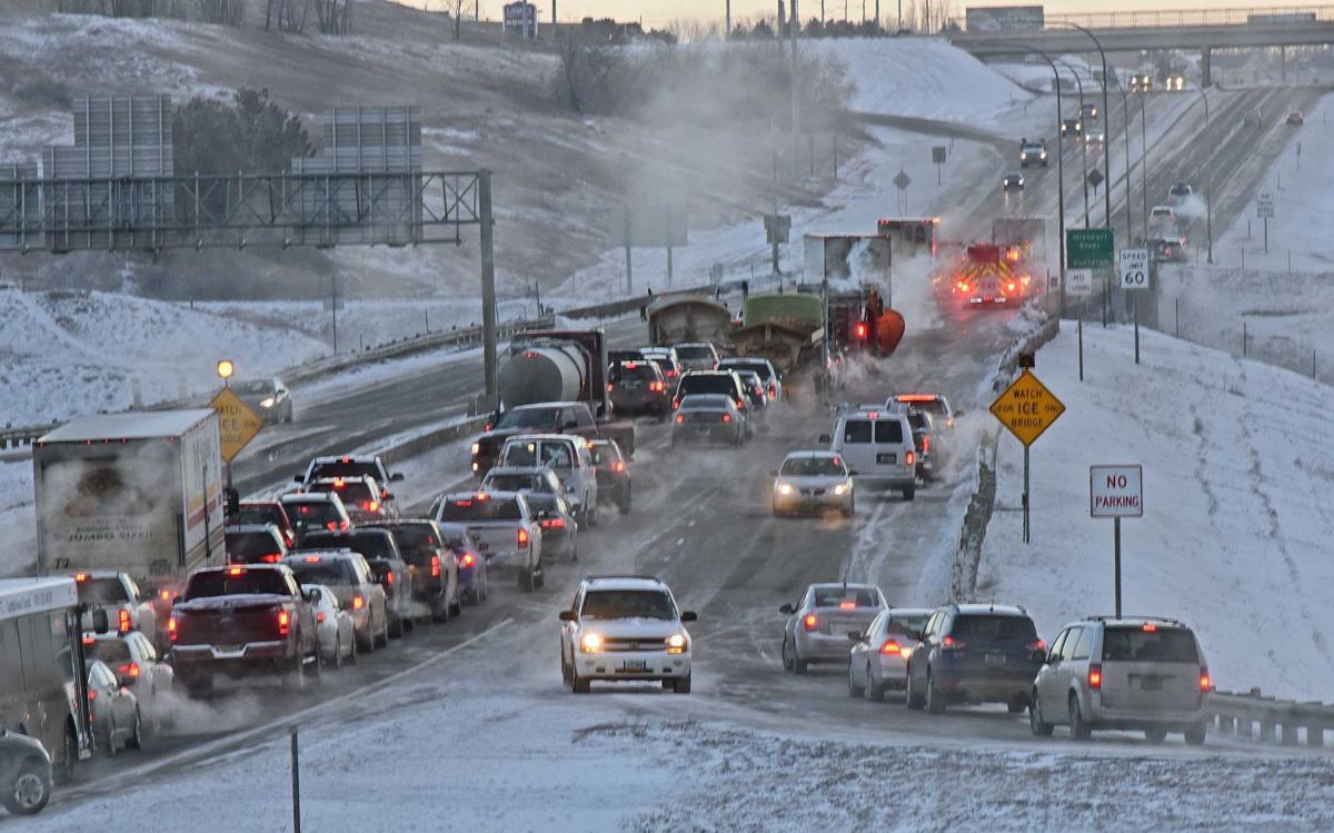 Eastbound lane on Grant Marsh Bridge briefly closed after multiple