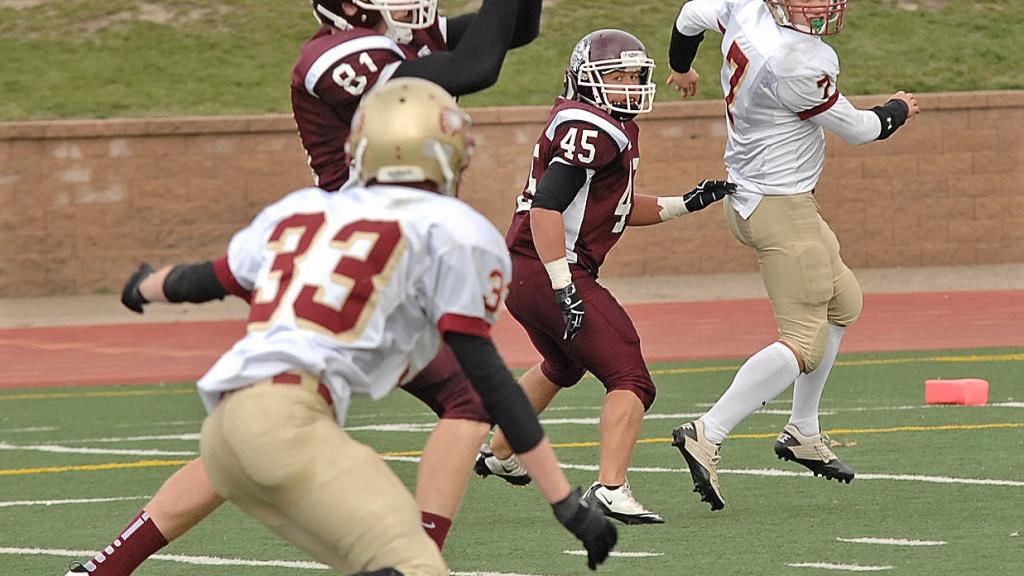 FOOTBALL Bismarck beats up Fargo Davies High School