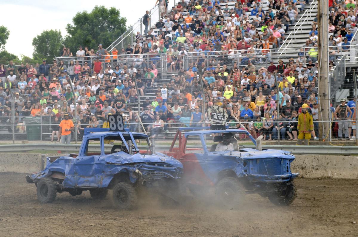 Mandan Team Show Demolition Derby