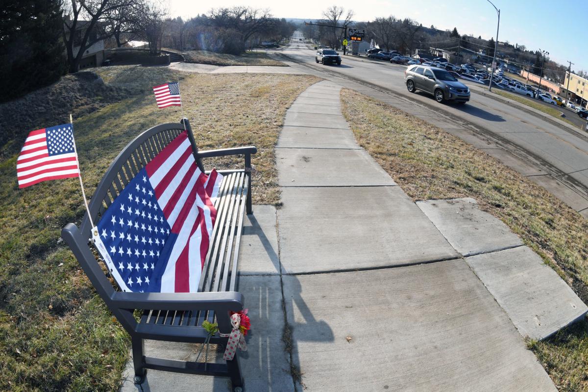A Wave And A Yee Haw Mandan Greeter Remembered City Approves