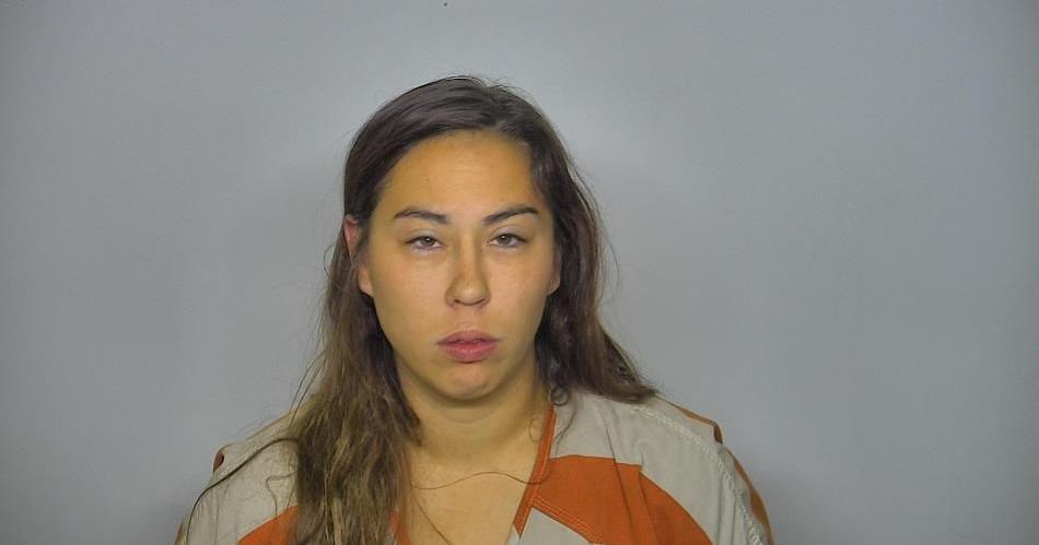 Bismarck woman pleads not guilty to leaving 2 children alone in bar ...