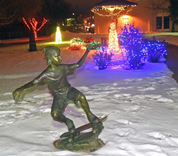 Bismarck holiday lights tradition begins; another continues