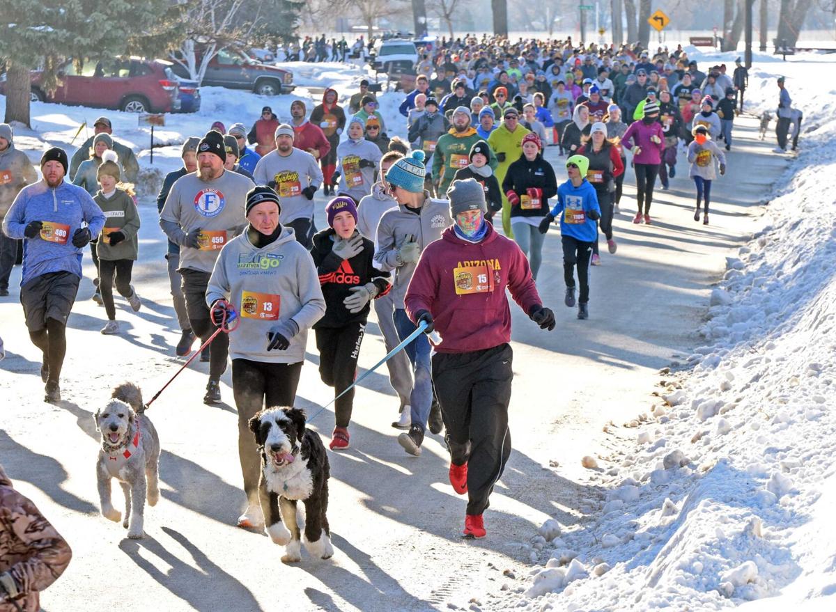 Annual Turkey Trot draws large crowd amid warm weather