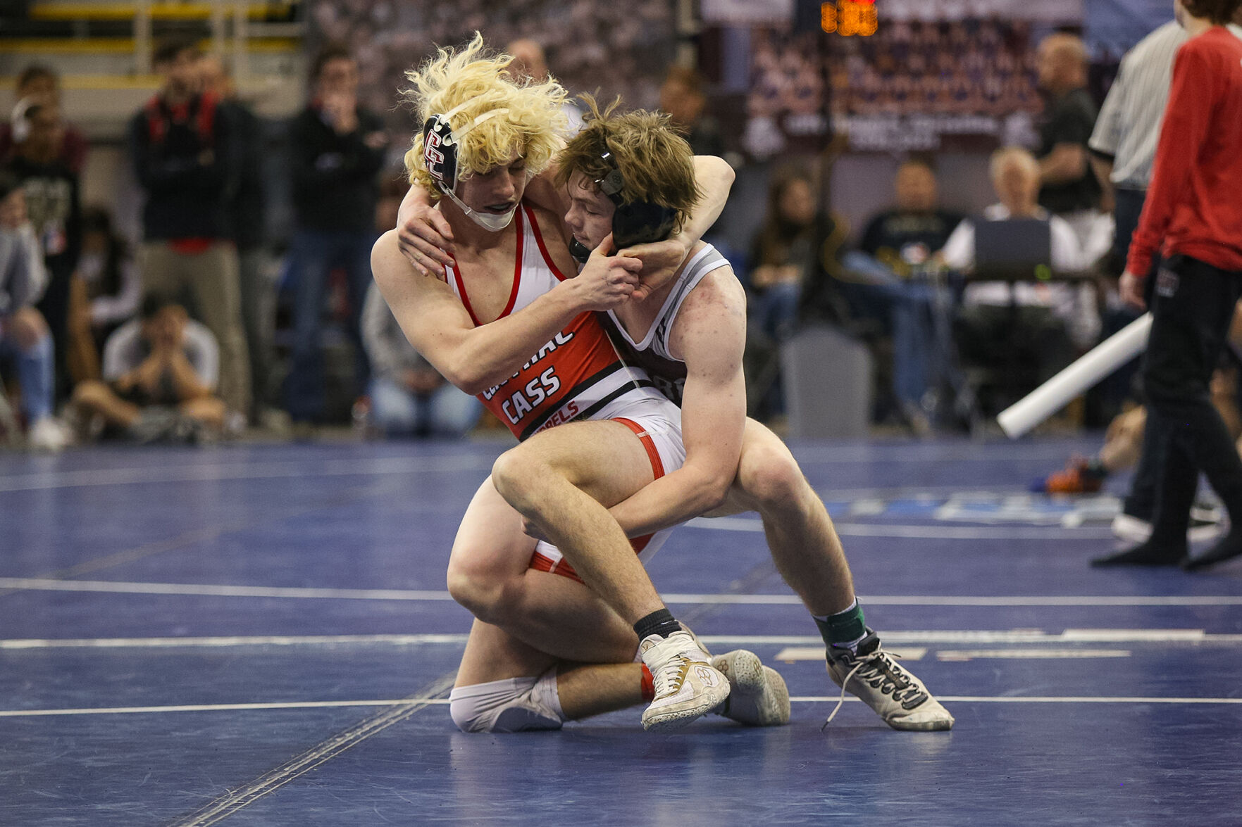 Bismarck South Border lead after Day 1 of state wrestling tournament