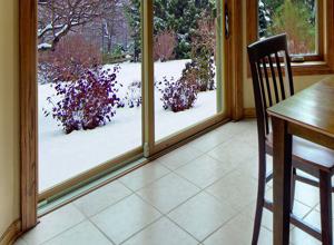 Infinity_NewBerlin_Sliding_Patio_Interior-1-3e8.jpg