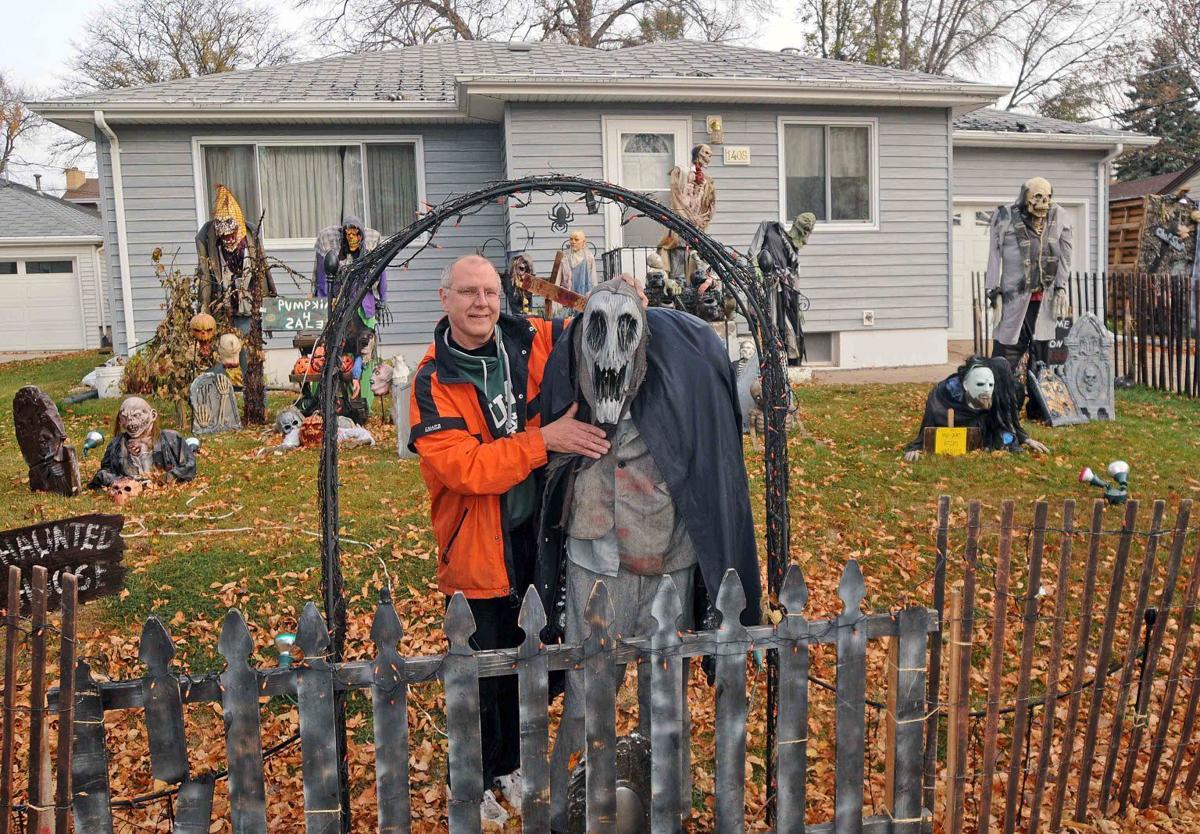 15 Years Of Horror On Harmon Haunted House Tribune Photo Collections Bismarcktribune Com