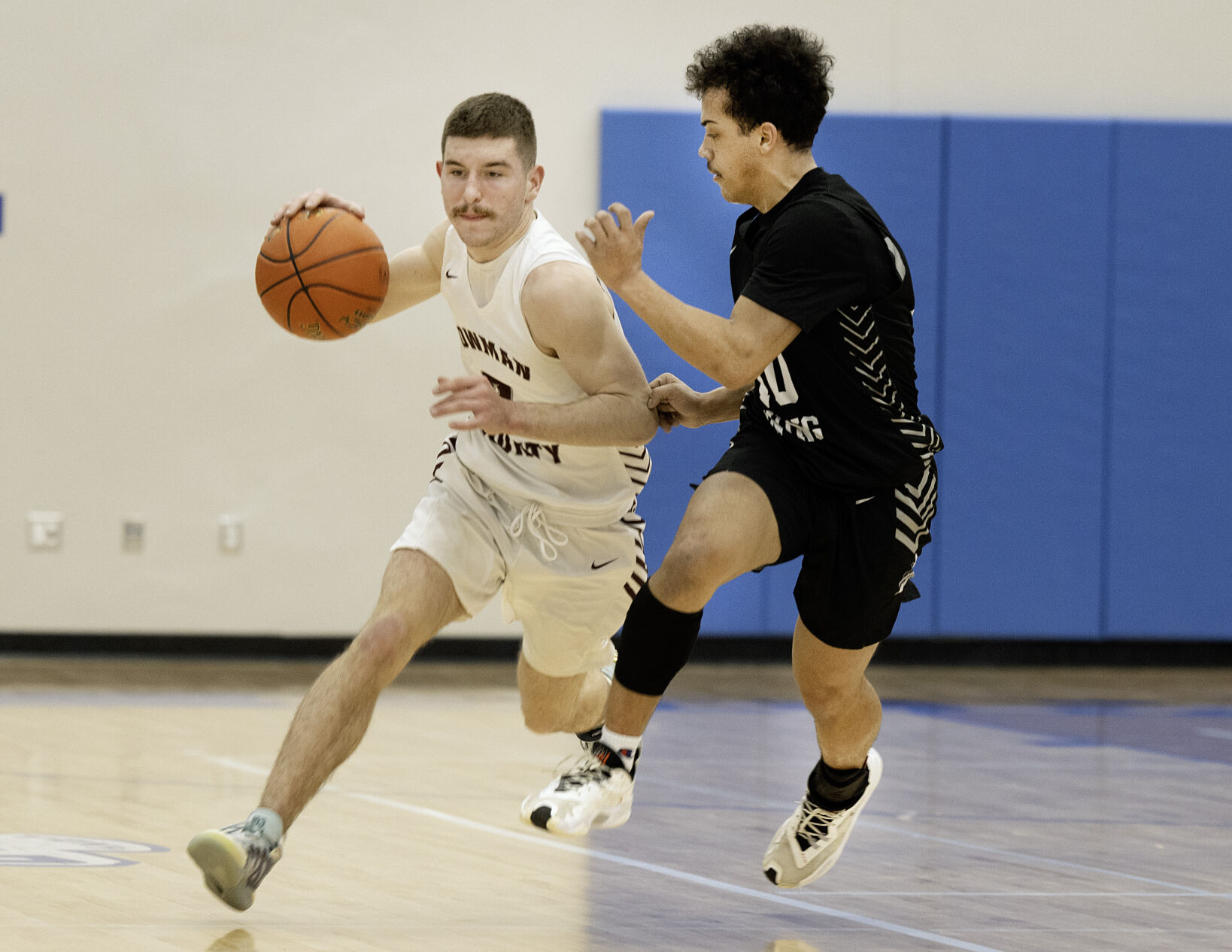 Class B All-State Basketball First Team Led by Braaten, Hagler, Duffield